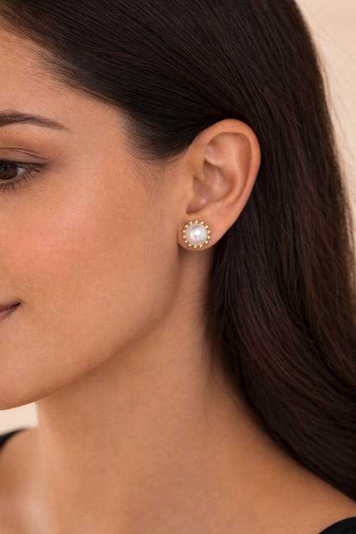 Boucles d’Oreilles Clous Perle Dorée
