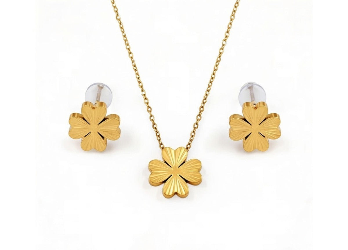 Parure Dorée Trèfle à Quatre Feuilles